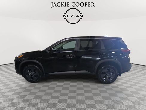 New 2026 Nissan Rogue SV FWD image 8