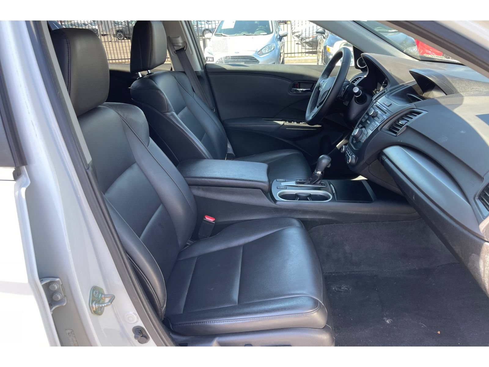 Used 2017 Acura RDX w/ AcuraWatch Plus Package FWD image 20