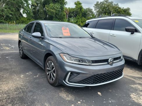 Used 2025 Volkswagen Jetta S FWD image 1