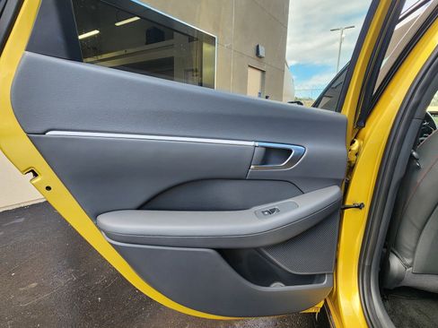 Used 2020 Hyundai Sonata SEL Plus w/ Tech Package image 18