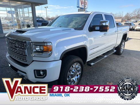 Used 2019 GMC Sierra 2500 Denali w/ Duramax Plus Package image 1
