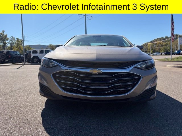 Used 2025 Chevrolet Malibu LT FWD image 8