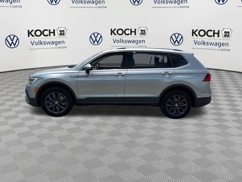 Used 2022 Volkswagen Tiguan SE AWD/4WD image 4