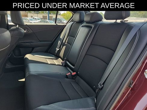 Used 2017 Honda Accord Sport image 11