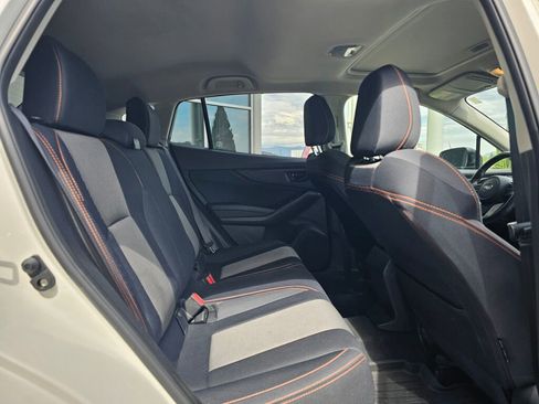 Used 2018 Subaru Crosstrek 2.0i Premium w/ Moonroof Package AWD/4WD image 13
