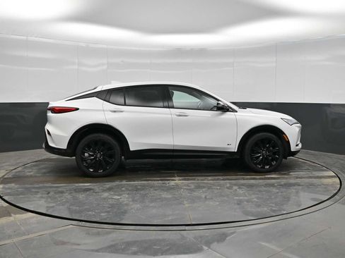 New 2026 Buick Envista Sport Touring w/ Convenience I Package image 9