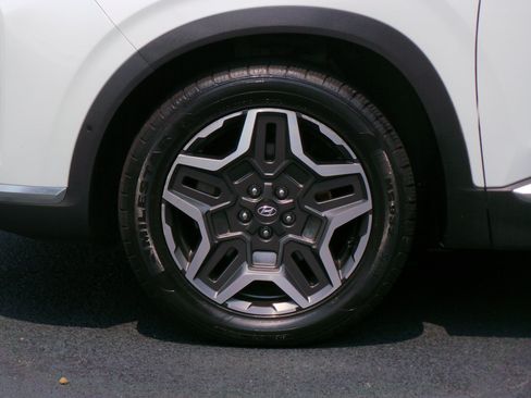 Used 2022 Hyundai Santa Fe Limited FWD image 20