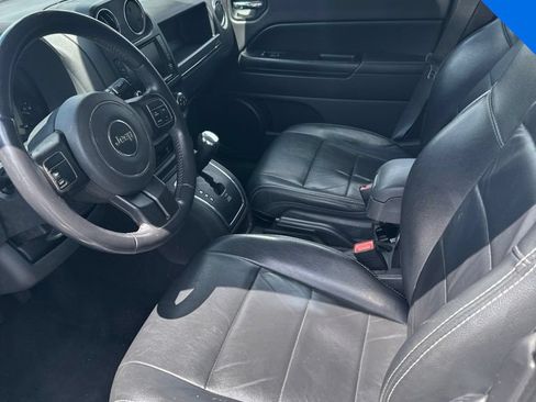 Used 2017 Jeep Patriot High Altitude AWD/4WD image 2
