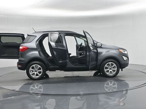 Certified 2020 Ford EcoSport SE image 5
