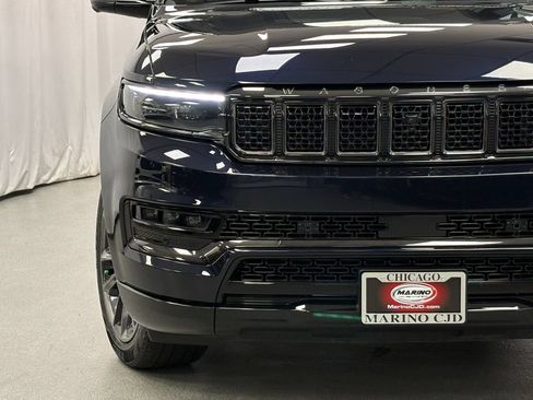 Certified 2025 Jeep Grand Wagoneer Series III w/ Rear Seat Video Group 1 AWD/4WD image 13
