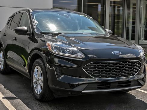Certified 2022 Ford Escape SE w/ Convenience Package AWD/4WD image 12