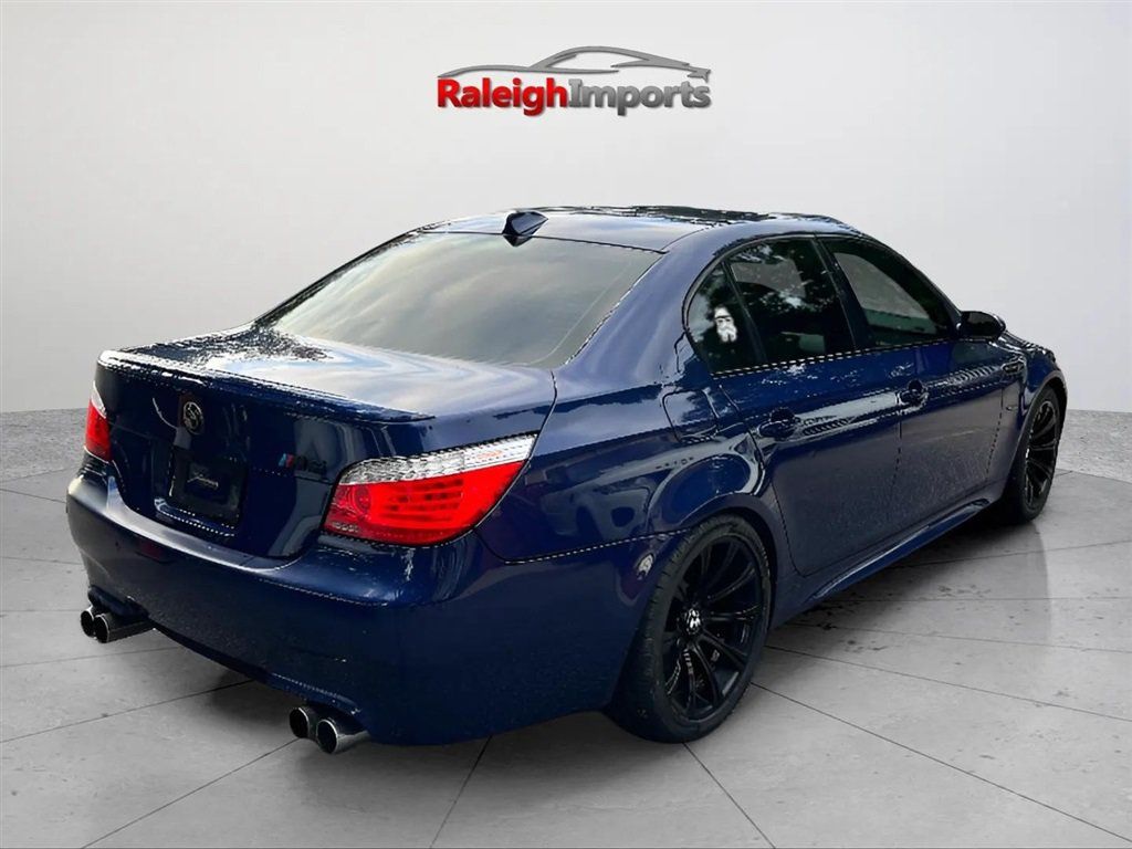 Used 2008 BMW M5 RWD image 7