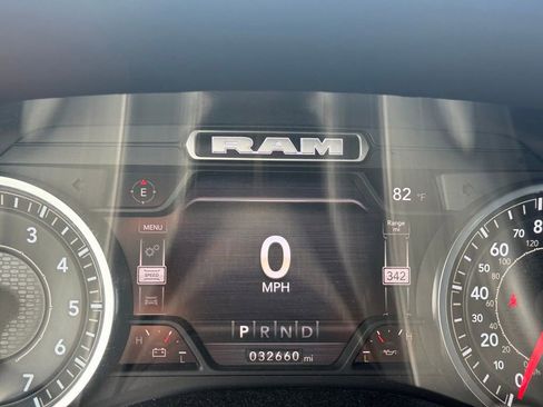 Used 2022 RAM 1500 Big Horn AWD/4WD image 13