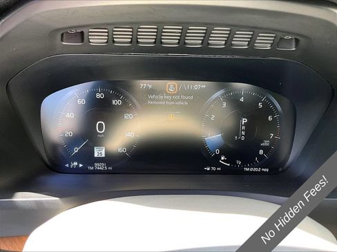 Used 2022 Volvo XC90 T6 Momentum AWD/4WD image 18