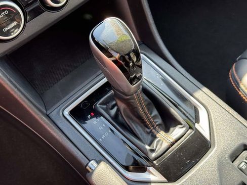 Used 2023 Subaru Crosstrek 2.5i Limited w/ Moonroof Package image 28