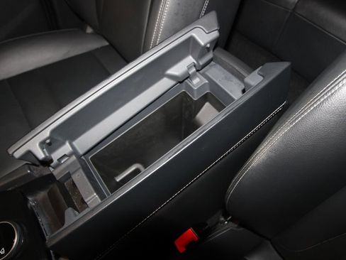 Used 2024 Nissan Rogue SL w/ SL Premium Package image 23