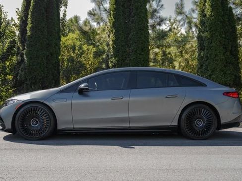 Used 2022 Mercedes-Benz EQS AMG 4MATIC image 9