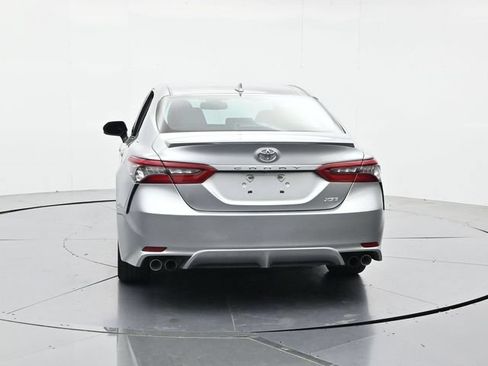 Used 2024 Toyota Camry XSE FWD image 9