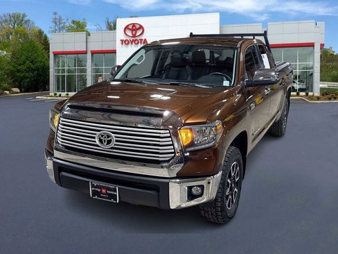 Used 2017 Toyota Tundra Limited image 1