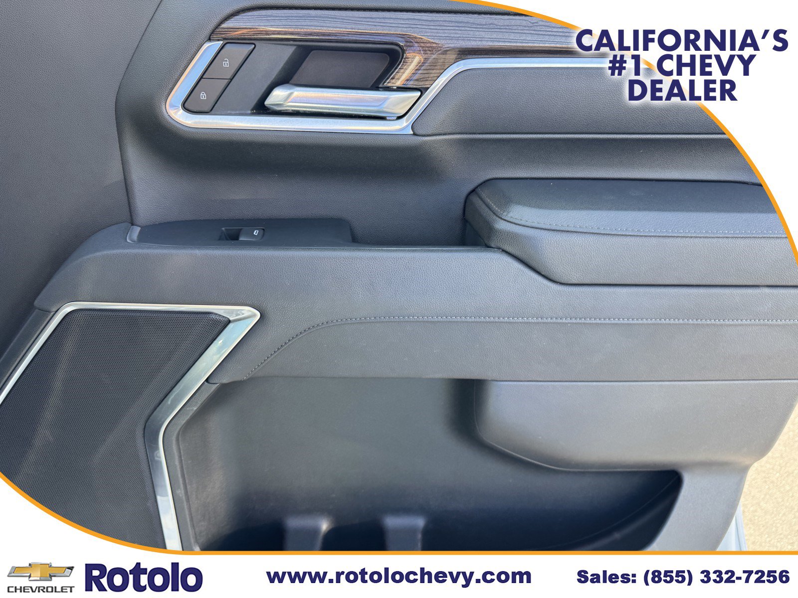 Used 2025 Chevrolet Silverado 2500 LT w/ Convenience Package AWD/4WD image 8