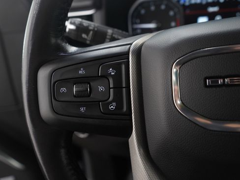 Used 2021 GMC Yukon XL Denali w/ Denali Premium Package image 29