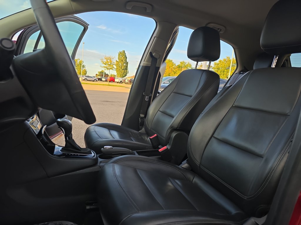 Used 2017 Buick Encore Essence AWD/4WD image 15
