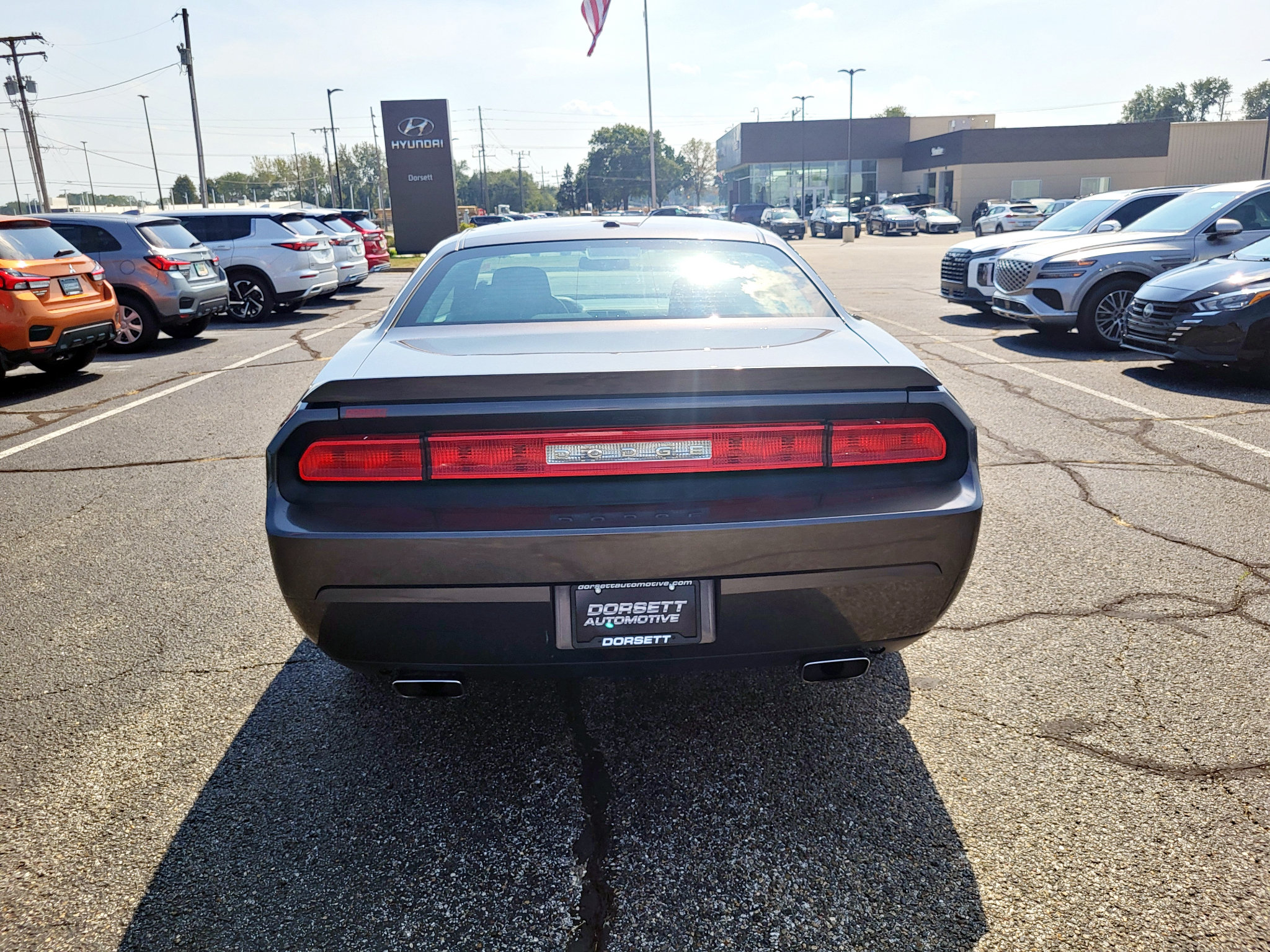Used 2013 Dodge Challenger R/T RWD image 23
