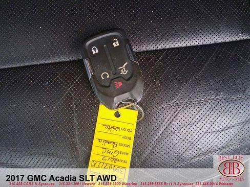 Used 2017 GMC Acadia SLT w/ LPO, Black Accent Package image 16