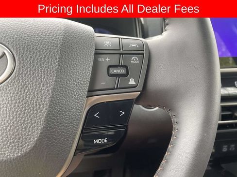 Used 2026 Toyota Camry XLE FWD image 26