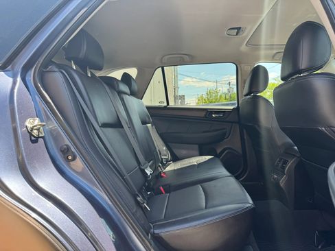 Used 2018 Subaru Outback 3.6R Limited AWD/4WD image 20