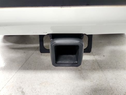 Used 2023 Nissan Titan SV w/ Accessory Utility Package image 37