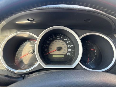 Used 2006 Toyota Tacoma PreRunner image 18