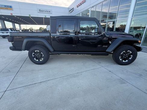 New 2026 Jeep Gladiator Rubicon image 4
