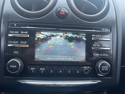 Used 2012 Nissan Rogue SV image 27