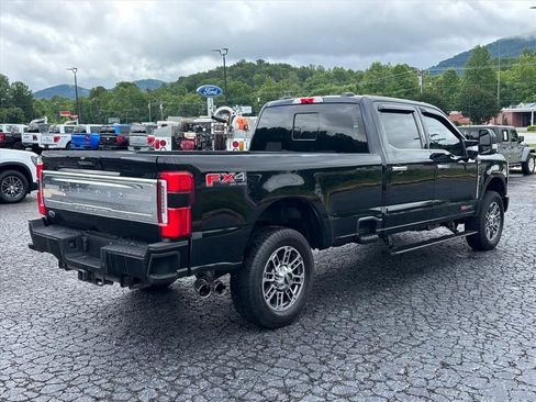 Used 2023 Ford F350 Limited w/ FX4 Off-Road Package AWD/4WD image 8