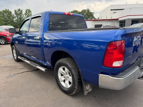 Used 2016 RAM 1500 ST w/ SXT Appearance Group AWD/4WD image 10