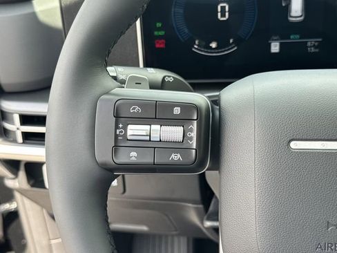 New 2026 Hyundai Santa Fe SE image 18