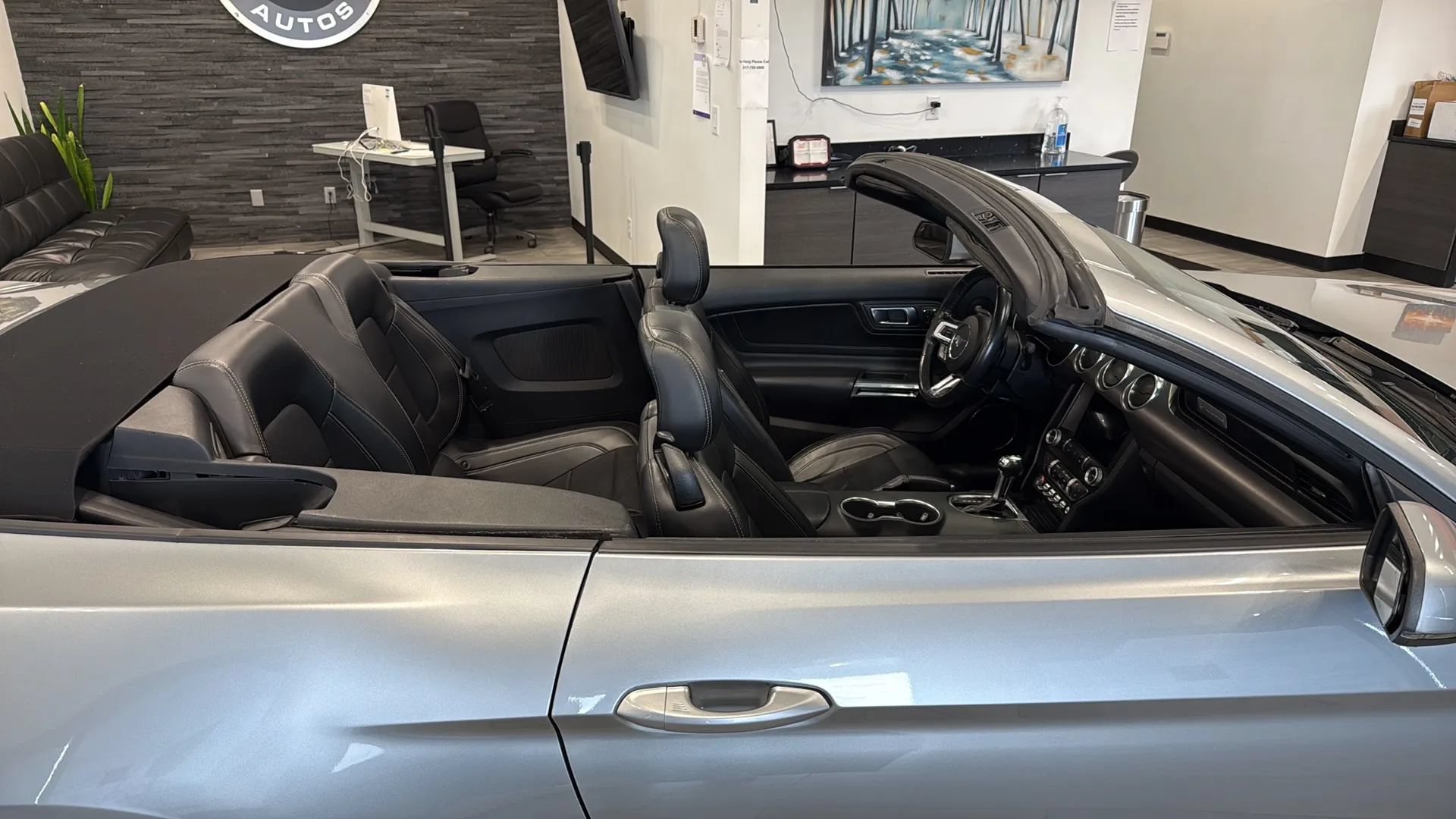 Used 2022 Ford Mustang Premium w/ Equipment Group 201A RWD image 17