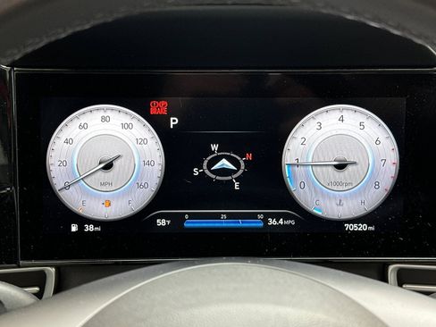 Used 2022 Hyundai Elantra Limited w/ Cargo Package image 27