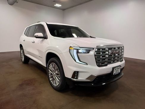 Used 2024 GMC Acadia Denali w/ LPO, Floor Liner Package FWD image 30