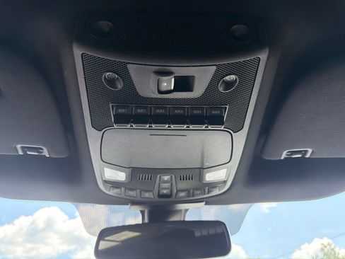Used 2018 Ford F150 Raptor w/ Equipment Group 802A Luxury AWD/4WD image 16
