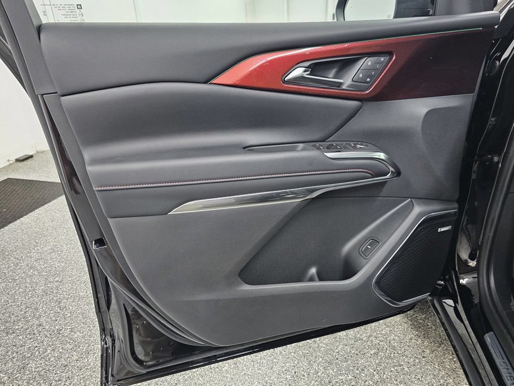 New 2026 Chevrolet Traverse RS FWD image 13