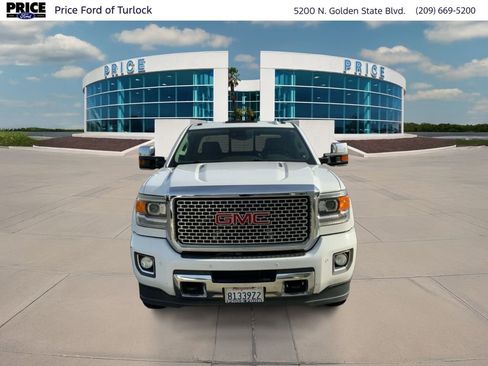 Used 2015 GMC Sierra 3500 Denali w/ Duramax Plus Package image 2