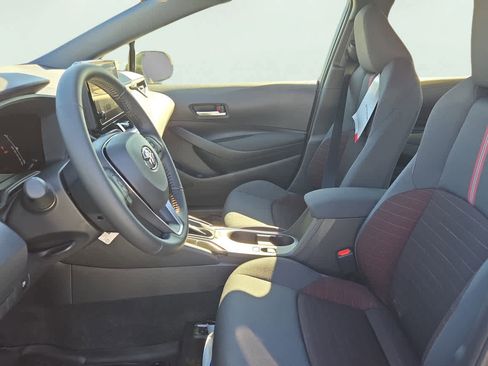 New 2026 Toyota Corolla SE image 9