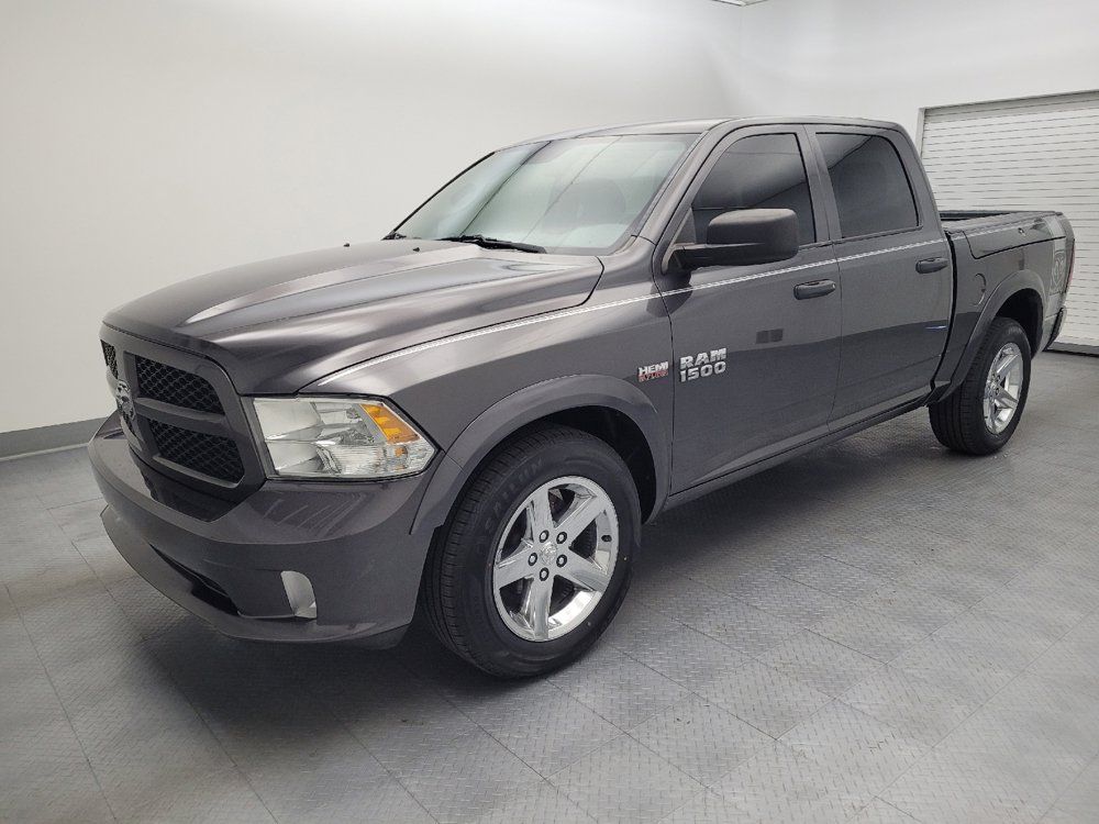 Used 2017 RAM 1500 Express RWD image 2