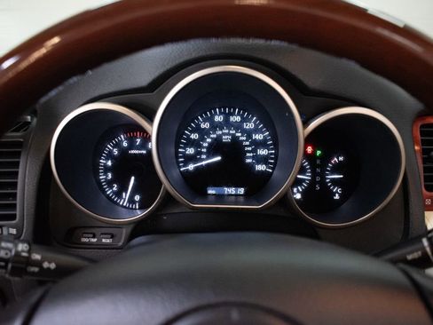 Used 2008 Lexus SC 430 Convertible RWD image 16