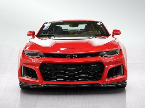 Used 2020 Chevrolet Camaro ZL1 RWD image 8
