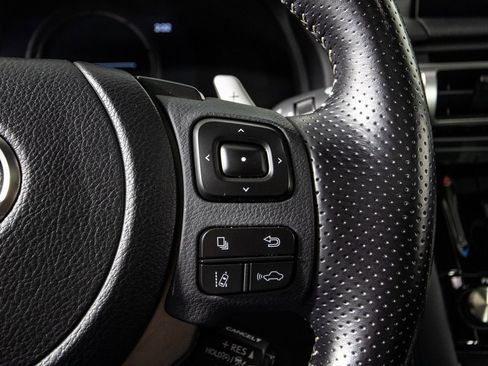 Used 2022 Lexus IS 350 F Sport image 21