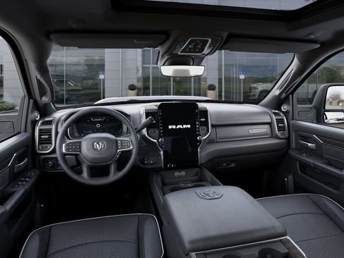 New 2026 RAM 3500 Laramie AWD/4WD image 14