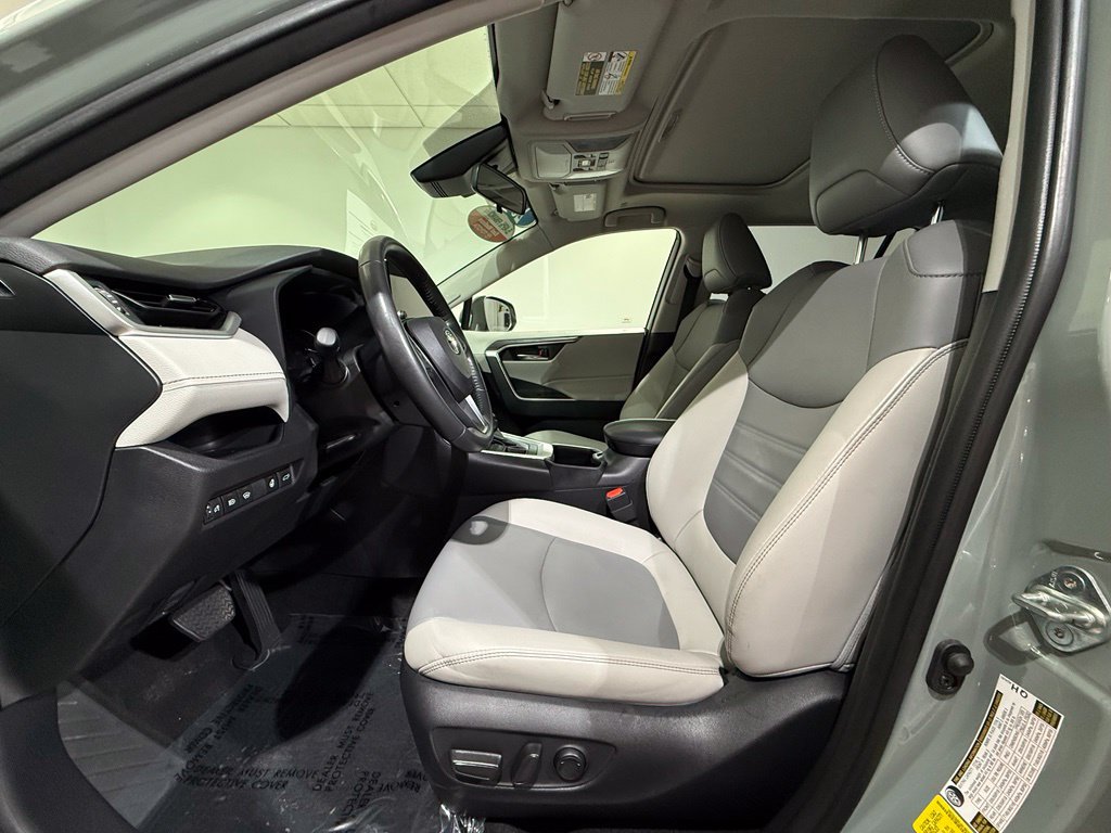 Certified 2023 Toyota RAV4 XLE Premium AWD/4WD image 13